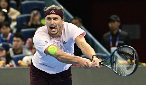 Bittere Niederlage von Zverev gegen Djokovic