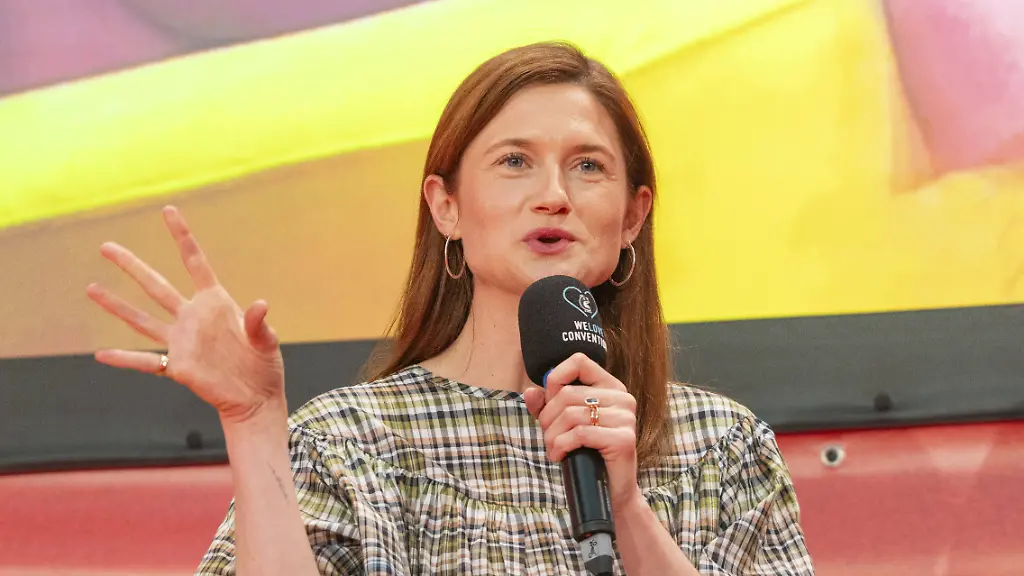 Bonnie Wright: Geburt ihres zweiten Kindes zu Hause