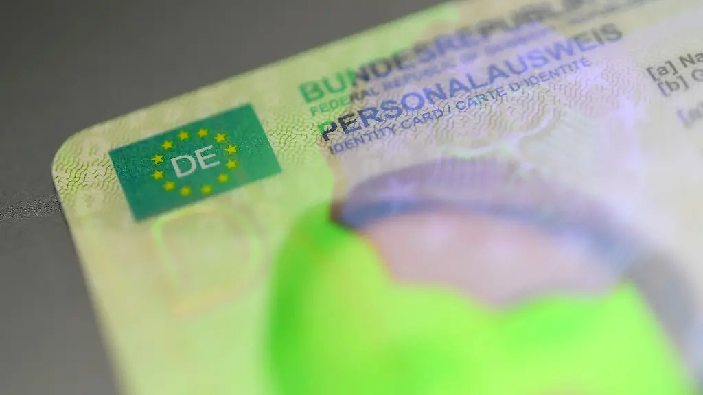 Gefälschte Ausweise erkennen: Wichtige Hinweise