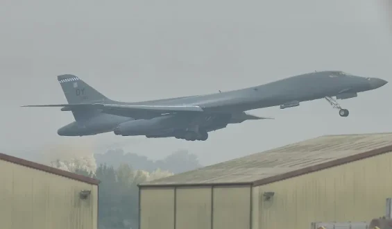 US-Bomber verlassen britischen Stützpunkt nach Sicherheitsvorfall