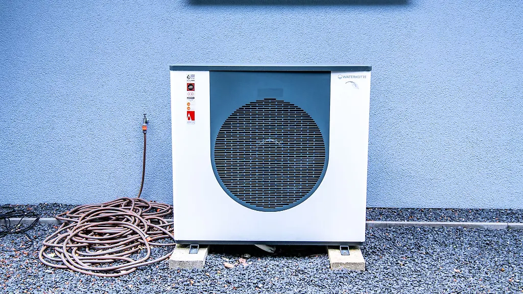Warum die Reinigung der Wärmepumpe im Herbst wichtig ist