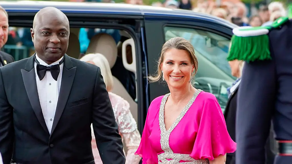 Märtha Louise und Durek Verrett verklagen ehemalige Vertraute