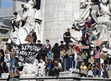 Proteste in Frankreich: Schüler fordern bessere Lernbedingungen