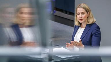 Einsparungen beim Wohngeld: Hubertz rechtfertigt Sparmaßnahmen