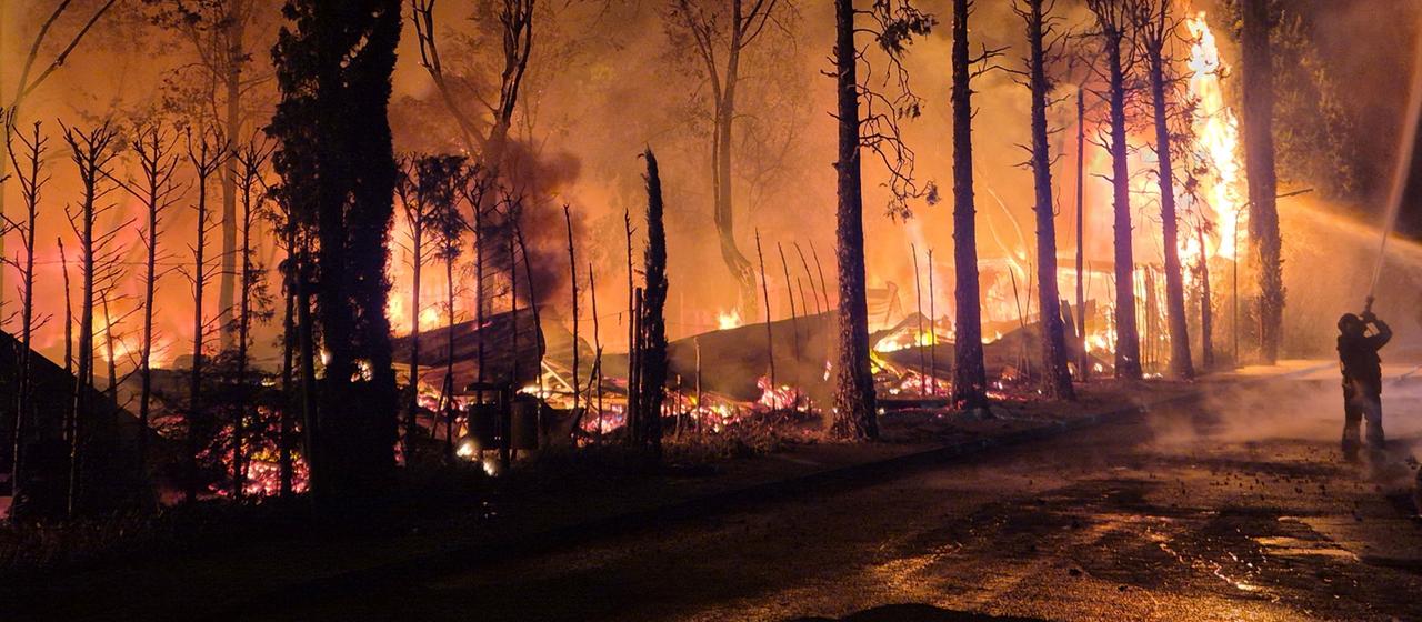 Großbrand am Gardasee: Verletzte bei Feuer auf Campingplatz